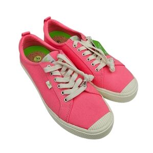 Cariuma OCA Low Lemonade Pink Canvas Sneakers